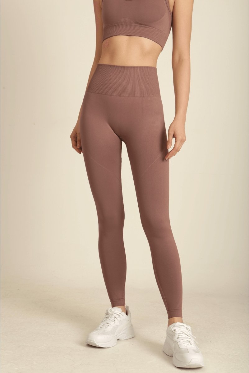 brown-seamless-leggings