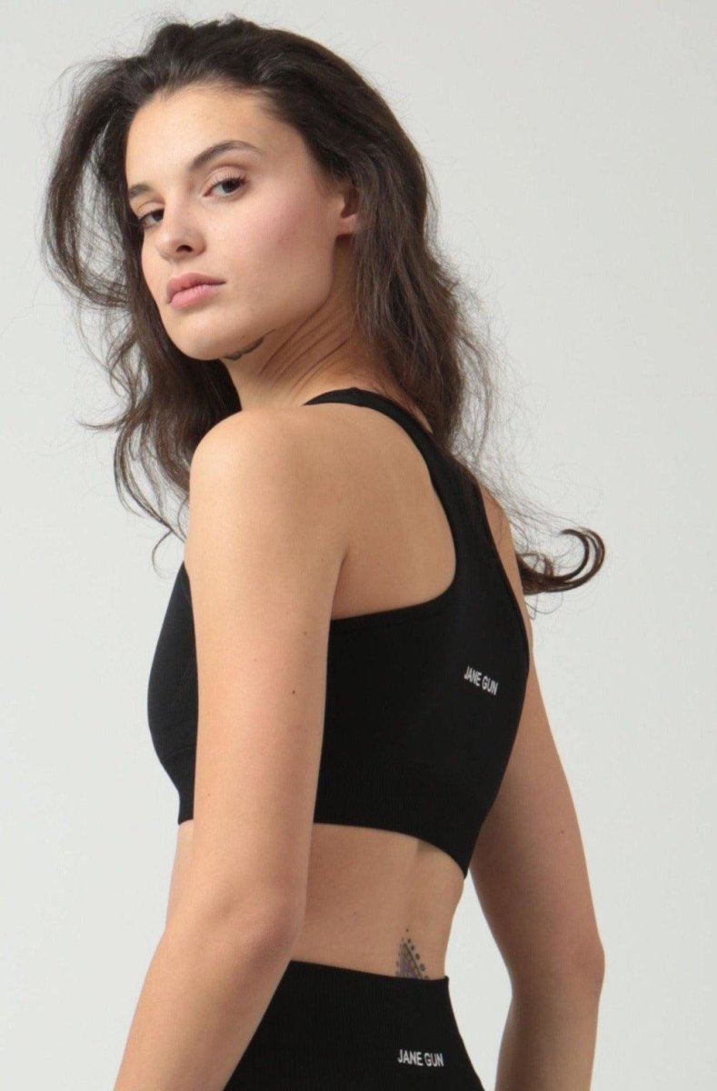 high-impact-sports-bra-for-women-UK-black